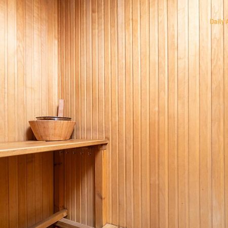 Luxury Suites With Sauna By Rikas Hotels Таллин Экстерьер фото